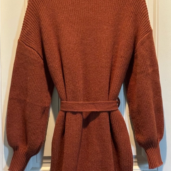 Simplee women’s size medium dress - Picture 4 of 5